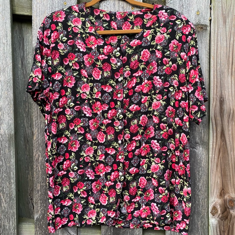 Vintage 80s Katelyn Rose Black pink Rose print floral button down should…